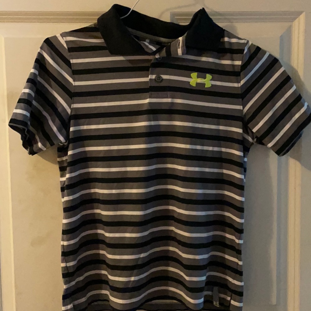 Under armour dri-fit polo, youth M